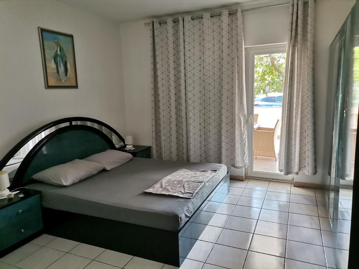Apartman Lana Zablaće Eksteriør billede